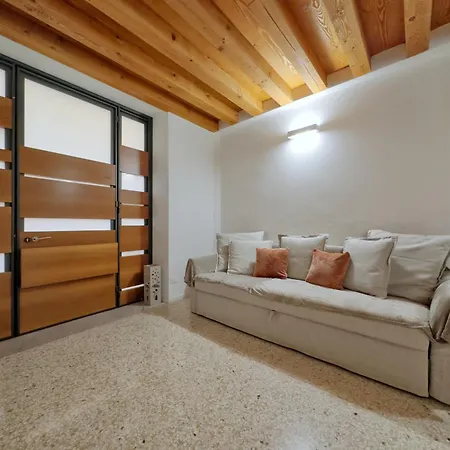 Apartment - Lovely In The Center! Vicenza