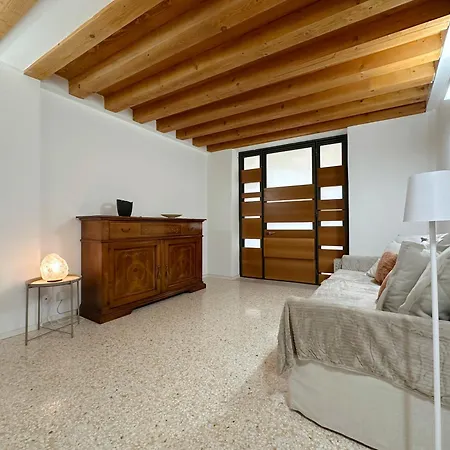 - Lovely In The Center! Apartment Vicenza